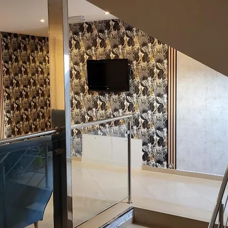 Rekin منزل للإقامة *