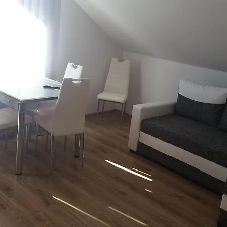 منزل للإقامة Rekin *