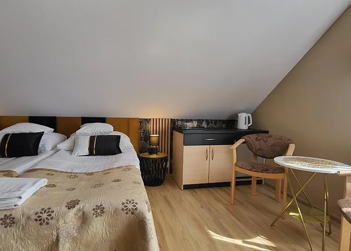 Rekin Homestay szállás *